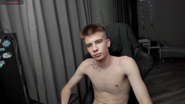 martin_xxxl hardcore Webcam SHOW @ Chaturbate 06-01-2026