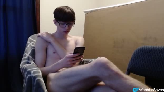 wowitsseven fingering Webcam SHOW @ Chaturbate 06-01-2026