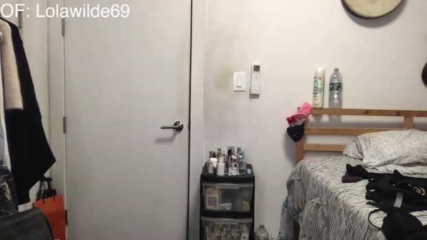 lolita_wilde390 fingers Webcam SHOW @ Chaturbate 08-01-2026