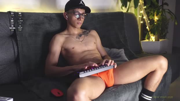 vito_benz big Webcam SHOW @ Chaturbate 08-01-2026