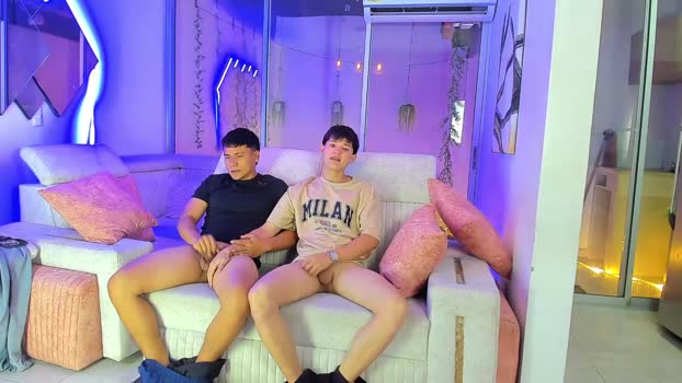 houseofwarrios Cam Webcam SHOW @ Chaturbate 09-01-2026