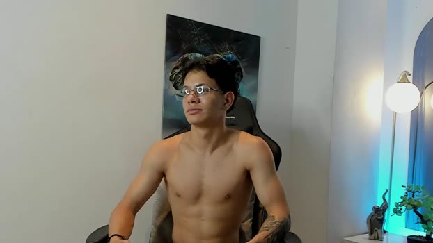 tony_petrov play Webcam SHOW @ Chaturbate 09-01-2026