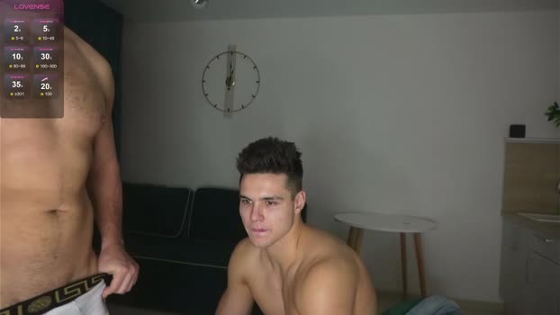 horny_goats kiss Webcam SHOW @ Chaturbate 09-01-2026
