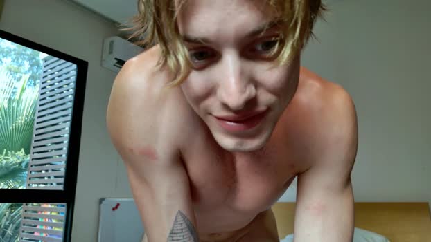 cryptongood sexymale Webcam SHOW @ Chaturbate 12-01-2026