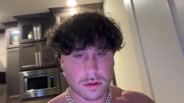 hungkingg22 big Webcam SHOW @ Chaturbate 13-01-2026