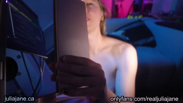julia_jane spank Webcam SHOW @ Chaturbate 13-01-2026