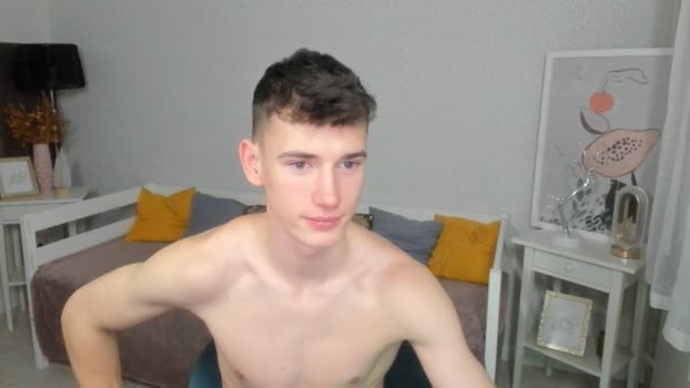 max_foks nude Webcam SHOW @ Chaturbate 13-01-2026