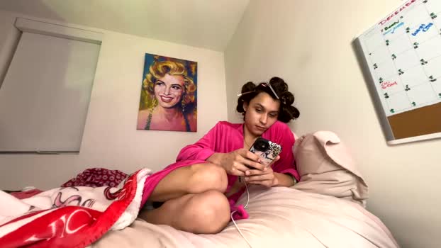 yungfemslut beautiful Webcam SHOW @ Chaturbate 14-01-2026