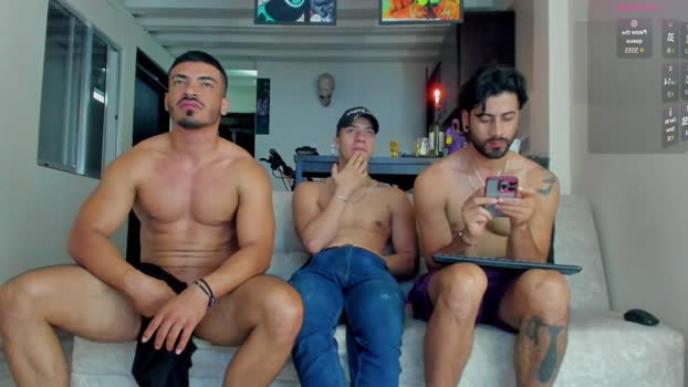 straight__friends naked Webcam SHOW @ Chaturbate 16-01-2026