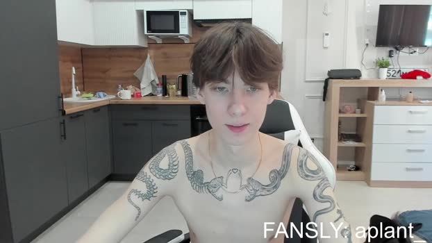 aplant_ playtime Webcam SHOW @ Chaturbate 18-01-2026