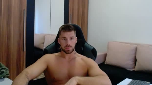 darius_94 sexybody Webcam SHOW @ Chaturbate 18-01-2026