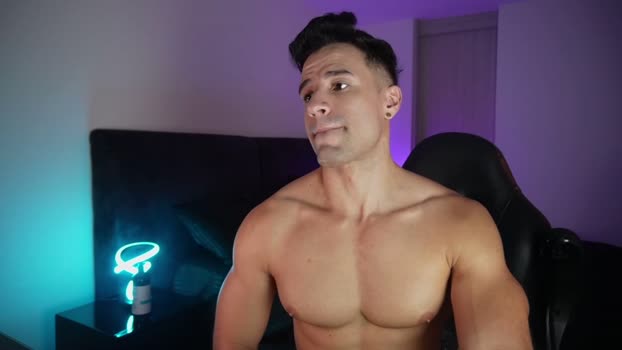 krops_ Topless Webcam SHOW @ Chaturbate 18-01-2026