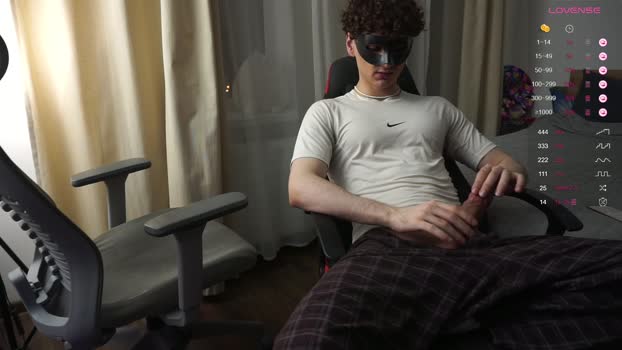 maestro3369 bigload Webcam SHOW @ Chaturbate 17-01-2026