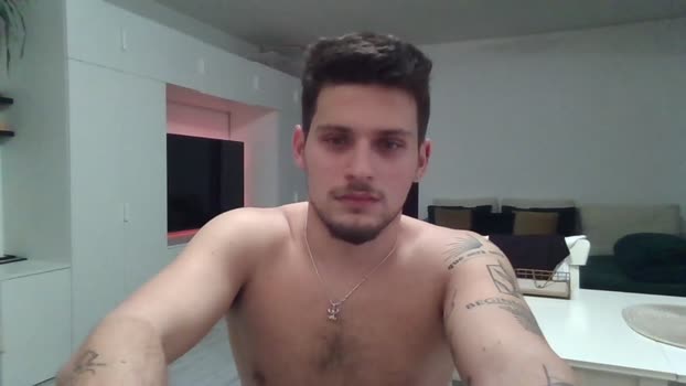roberto_twink1 lick Webcam SHOW @ Chaturbate 18-01-2026