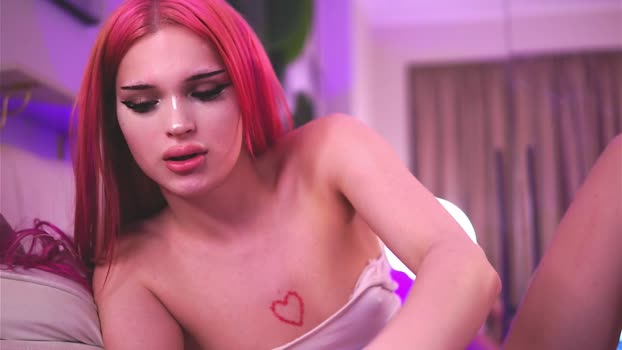 katiafinesse big Webcam SHOW @ Chaturbate 18-01-2026