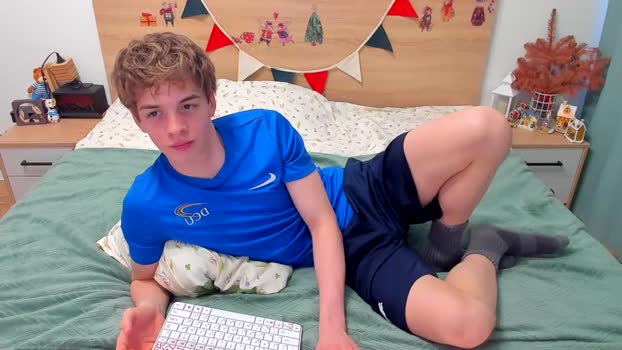 lanny_fandi legs Webcam SHOW @ Chaturbate 20-01-2026