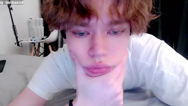 pawclaw jerking Webcam SHOW @ Chaturbate 20-01-2026