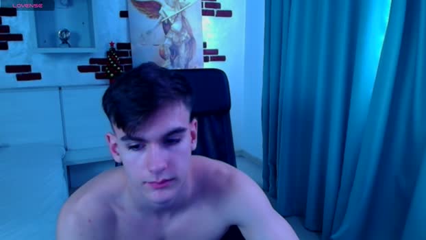 bradyflint toys Webcam SHOW @ Chaturbate 21-01-2026