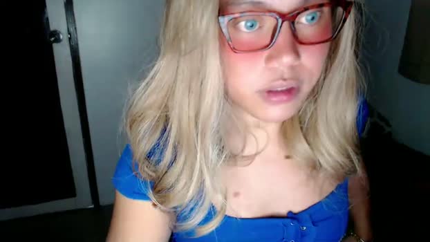 emmawatsoons analtoy Webcam SHOW @ Chaturbate 21-01-2026