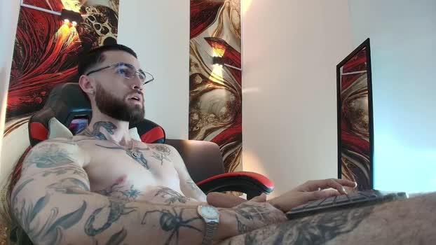 luke_davis01 big Webcam SHOW @ Chaturbate 20-01-2026