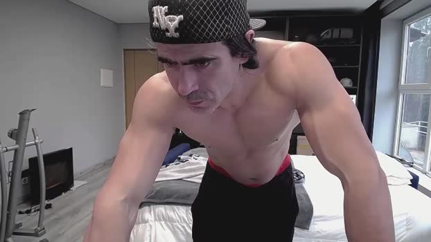 latino23bom bicurious Webcam SHOW @ Chaturbate 22-01-2026