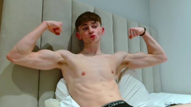 lilbearxxxx Cam Webcam SHOW @ Chaturbate 22-01-2026