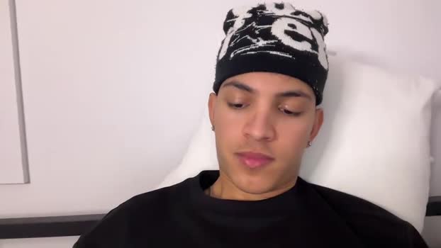 sbouchikh03 juicy Webcam SHOW @ Chaturbate 22-01-2026