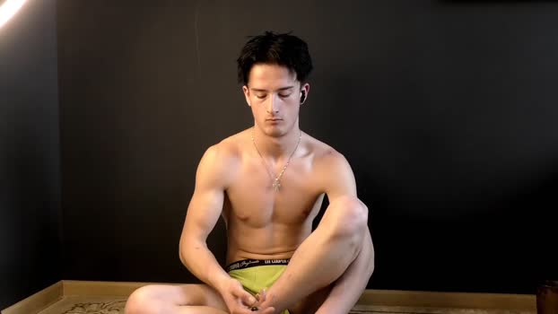 sirreedy play Webcam SHOW @ Chaturbate 22-01-2026