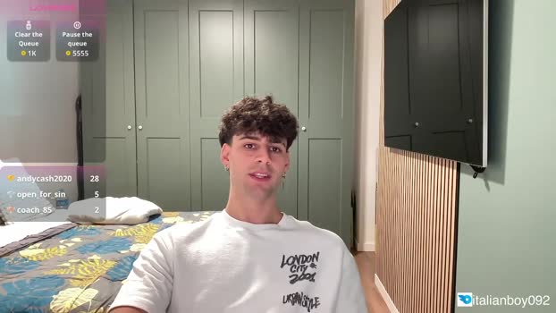 italianboy092 lick Webcam SHOW @ Chaturbate 22-01-2026