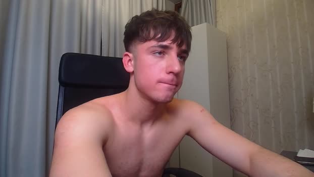 kellenwest play Webcam SHOW @ Chaturbate 23-01-2026