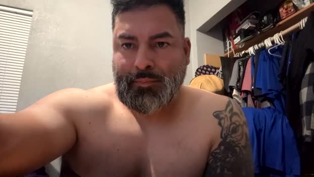 suavecito67 bigtoys Webcam SHOW @ Chaturbate 23-01-2026