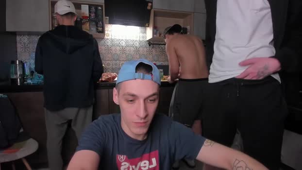 esthetics_boys kiss Webcam SHOW @ Chaturbate 24-01-2026