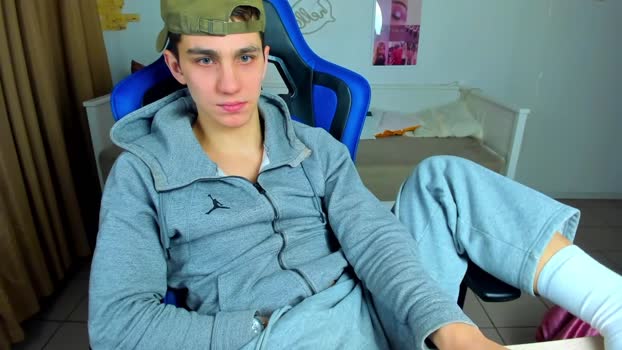 frank_mooree prettyface Webcam SHOW @ Chaturbate 24-01-2026