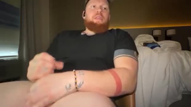 chroniclesofreddick horny Webcam SHOW @ Chaturbate 25-01-2026