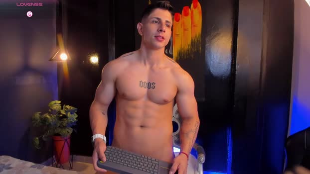 johan_williams_07 Topless Webcam SHOW @ Chaturbate 27-01-2026