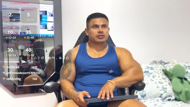 leo_muscleboy