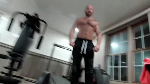 hardworkertn fuckass Webcam SHOW @ Chaturbate 28-01-2026