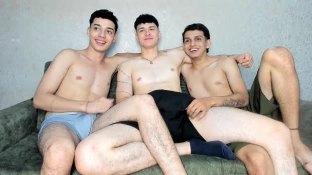 pelusos_mens kiss Webcam SHOW @ Chaturbate 30-01-2026