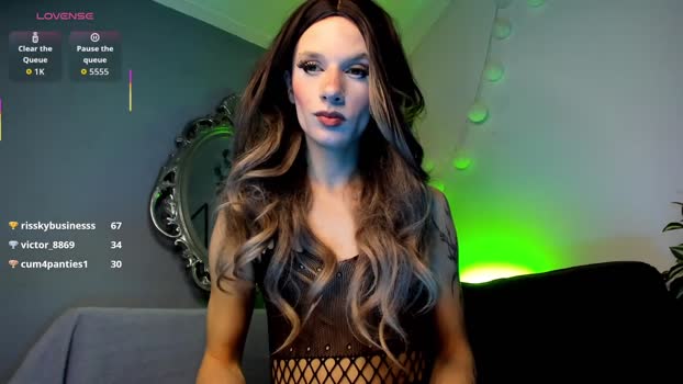 sexymiatrans suckshow Webcam SHOW @ Chaturbate 30-01-2026