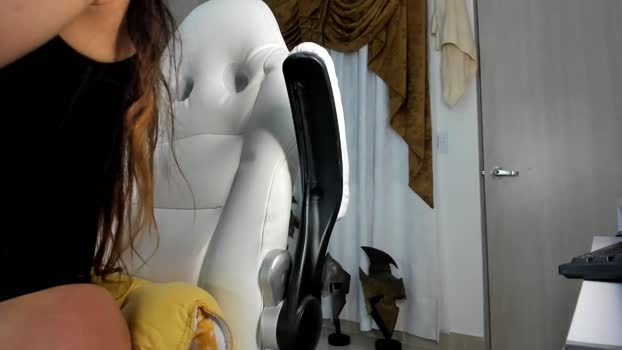 cherryfox88 lickass Webcam SHOW @ Chaturbate 01-02-2026