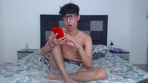 fleeting_love bigtoys Webcam SHOW @ Chaturbate 31-01-2026