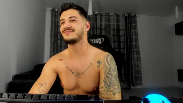 jonnyporn1 sex Webcam SHOW @ Chaturbate 01-02-2026