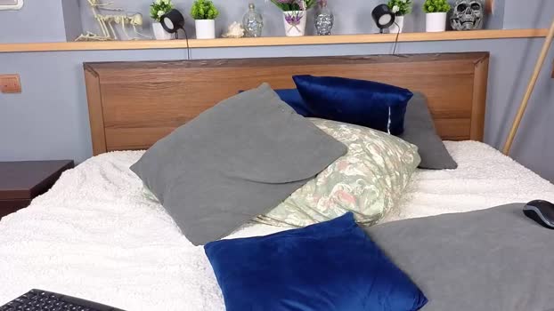toxicpassion bigload Webcam SHOW @ Chaturbate 02-02-2026