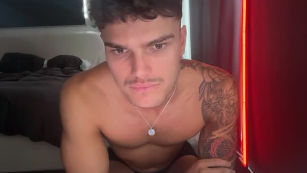 brooklyntay bigcock Webcam SHOW @ Chaturbate 03-02-2026