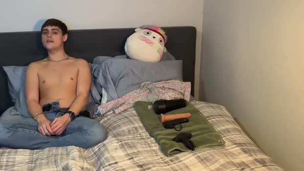 dylanfruits legs Webcam SHOW @ Chaturbate 03-02-2026