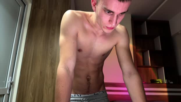 flikyy gay Webcam SHOW @ Chaturbate 03-02-2026