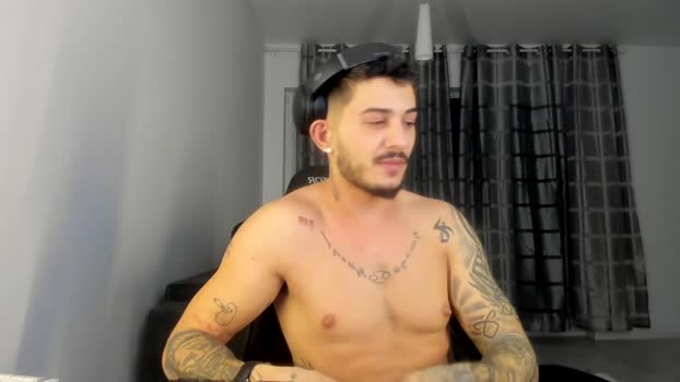 jonnyporn1 fuckher Webcam SHOW @ Chaturbate 04-02-2026
