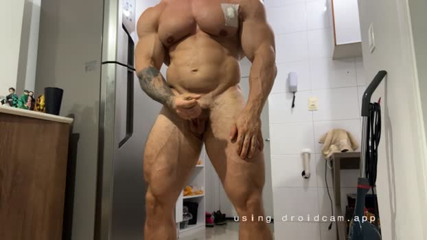 couplemuscle40 sexybody Webcam SHOW @ Chaturbate 06-02-2026
