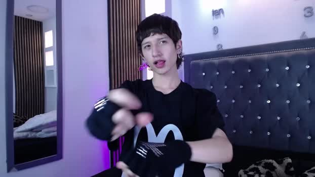 emmo_boy beauty Webcam SHOW @ Chaturbate 06-02-2026