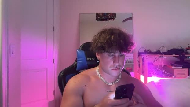 hungkingg22 playtime Webcam SHOW @ Chaturbate 05-02-2026